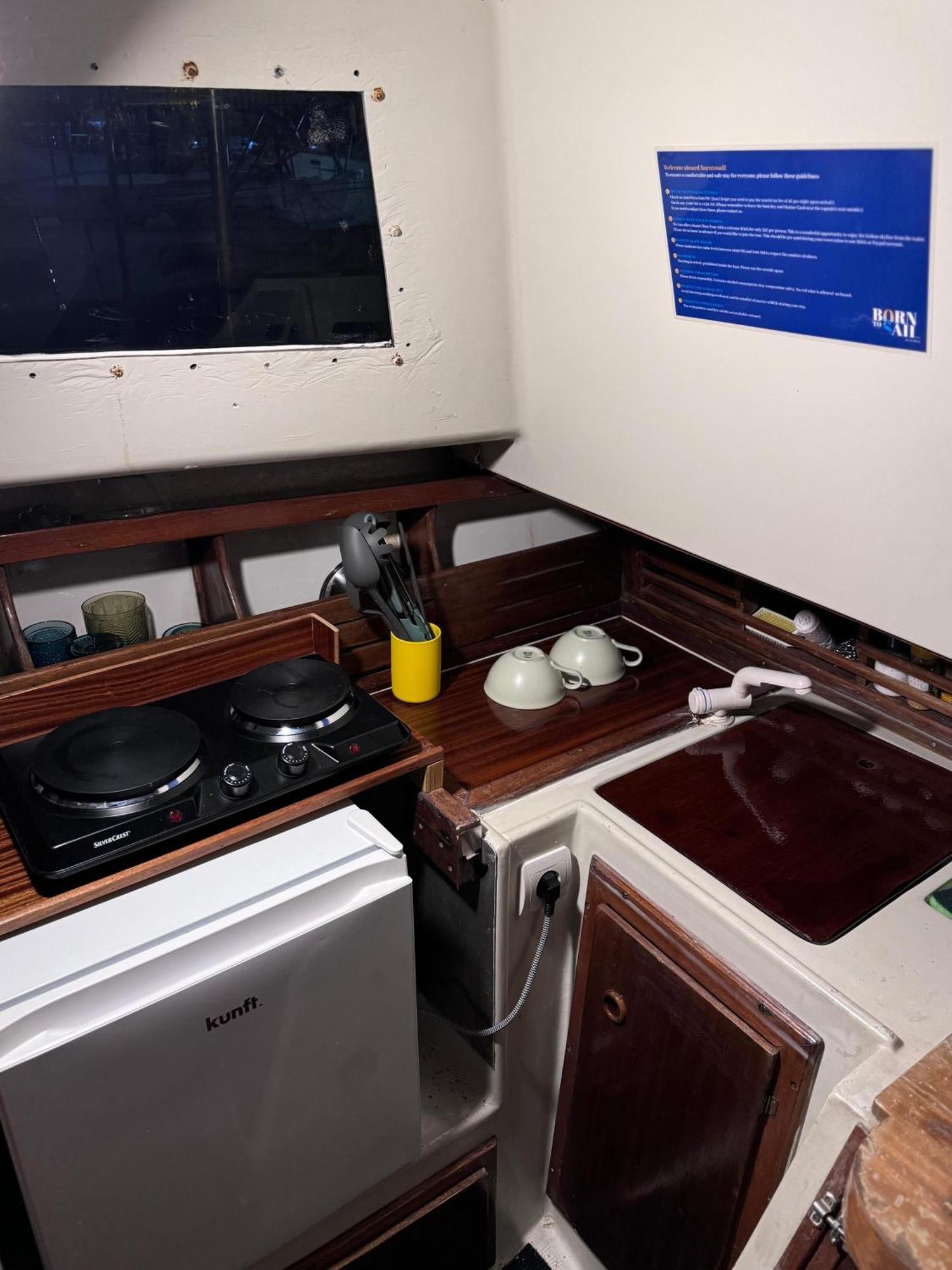 ホテル Lisbon Cosy Boat エクステリア 写真