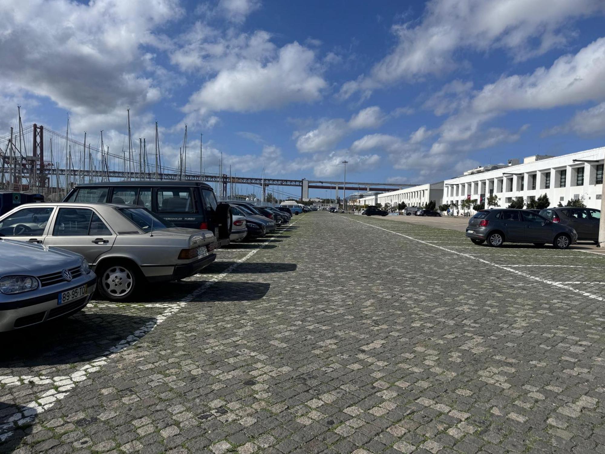 ホテル Lisbon Cosy Boat エクステリア 写真